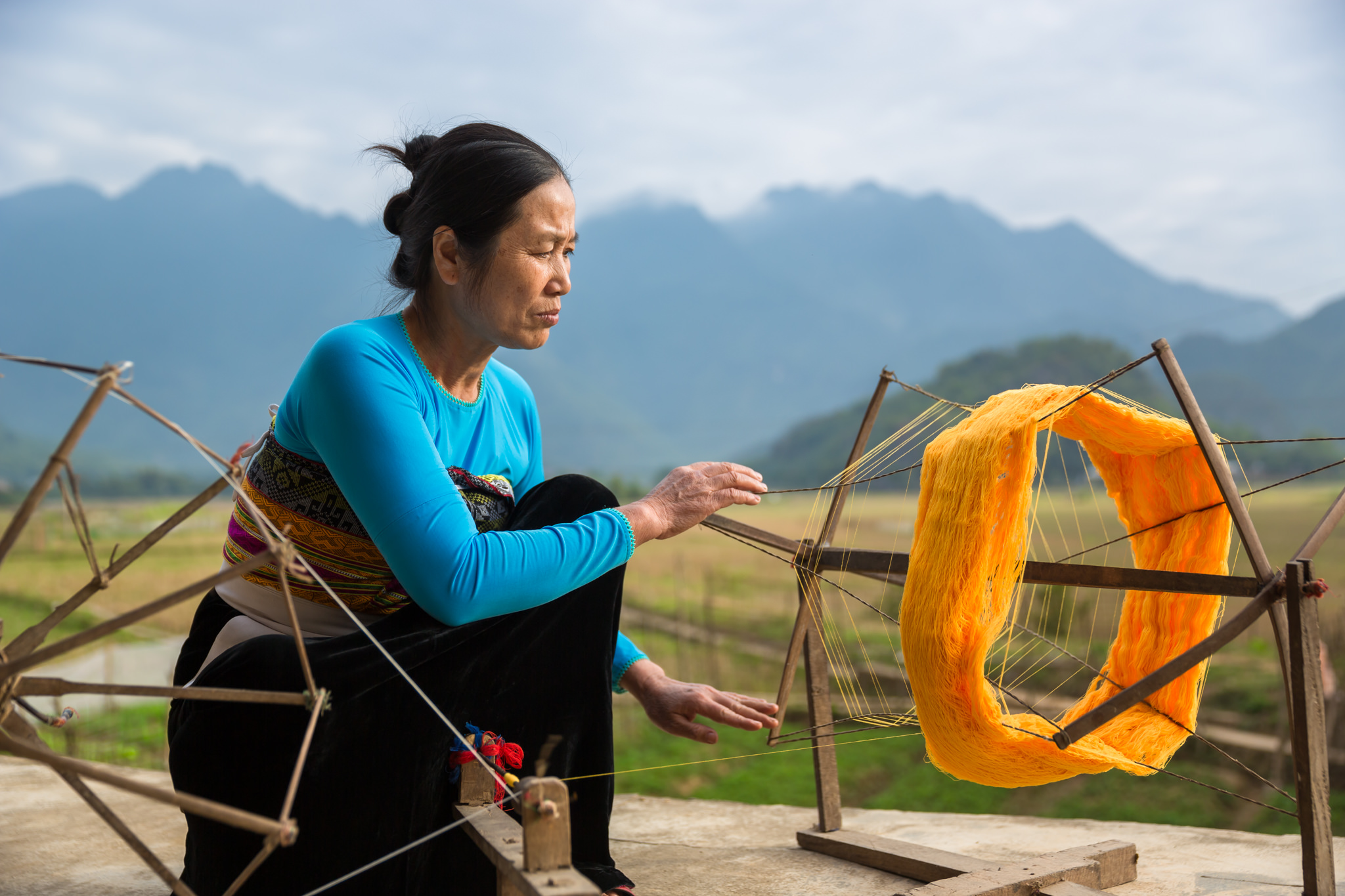 hanoi photographer ehrin macksey