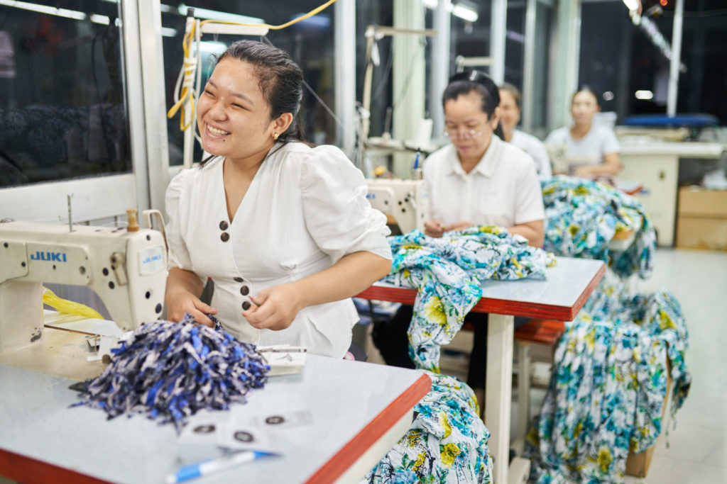 Vietnam Textile Factory Photographer E182673